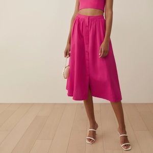 NWOT Reformation Orzo Linen Skirt in Corvette